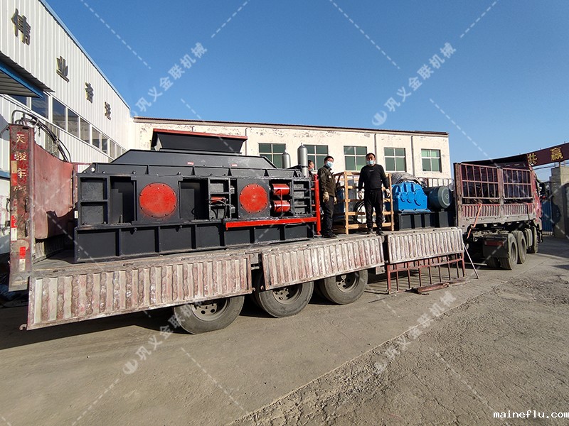 2PGY1500x1000型液压澳门点点注册地址发往云南昆明 2PGY1500x1000型液压澳门点点注册地址发往云南昆明