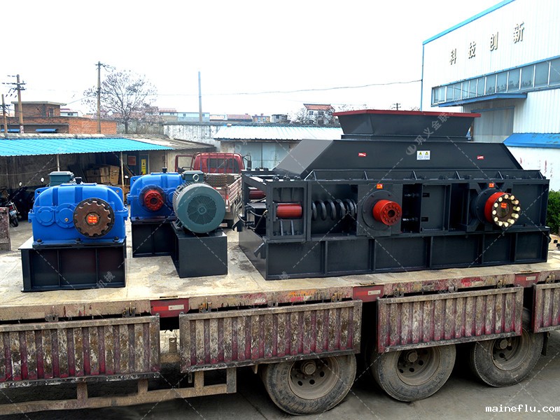 2PG1500X800大型澳门点点注册地址发往广东清远破碎石英砂