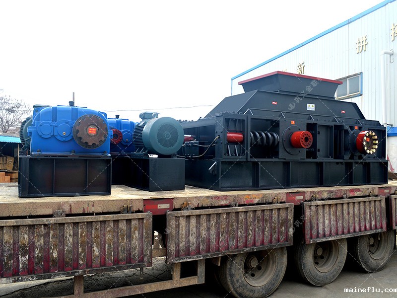 2PG1500X800大型澳门点点注册地址发往广东清远破碎石英砂