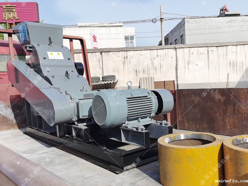 SCF600*400小型双级粉碎机发往内蒙古化德破碎煤