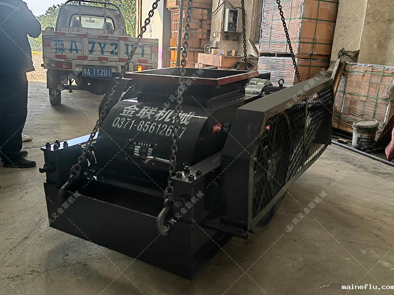 2pgc600*750双齿辊破碎机发往湖南娄底破碎煤块