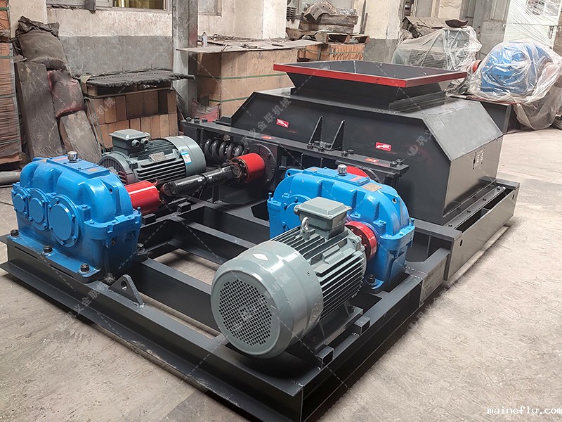 2PGC双齿辊破碎机发货图片_发往新疆_破碎原煤