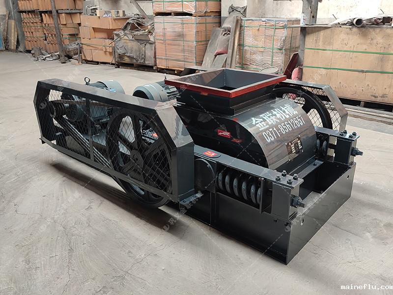 2pgc450*500双齿辊破碎机图片展示