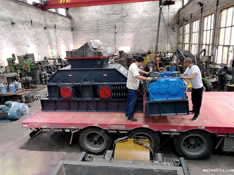 2PG1000×700连轴澳门点点注册地址发货现场图片_发往广东_玄武岩制砂