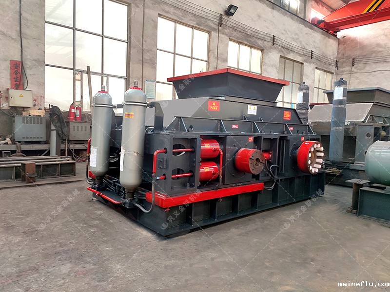 1200x800大型液压澳门点点注册地址发货 破碎石灰石