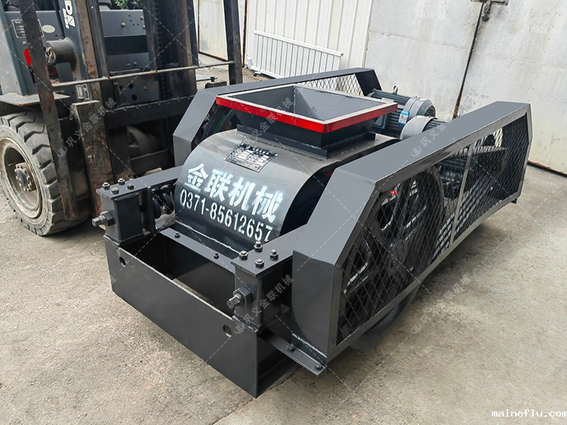 小型400x400澳门点点注册地址 破碎机生产线发往非洲马达加斯加