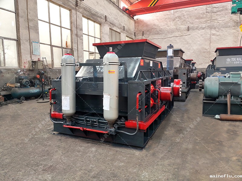 2PG1208型液压直联澳门点点注册地址设备发货图片