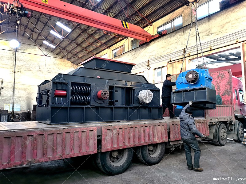 大型页岩制砂机厂家的选择依据是什么? 大型页岩制砂机厂家的选择依据是什么?