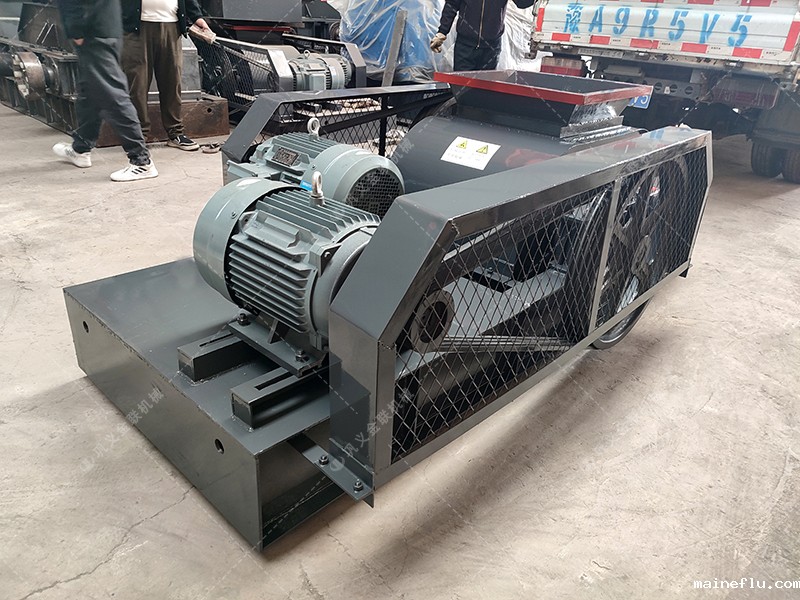 双齿辊破碎机,如何解决大块物料破碎的困扰? 双齿辊破碎机,如何解决大块物料破碎的困扰?