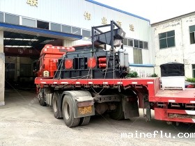 1000x700中型液压澳门点点注册地址设备发货