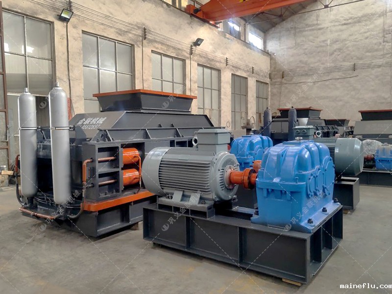 1810液压对辊制砂机一小时产量多少？